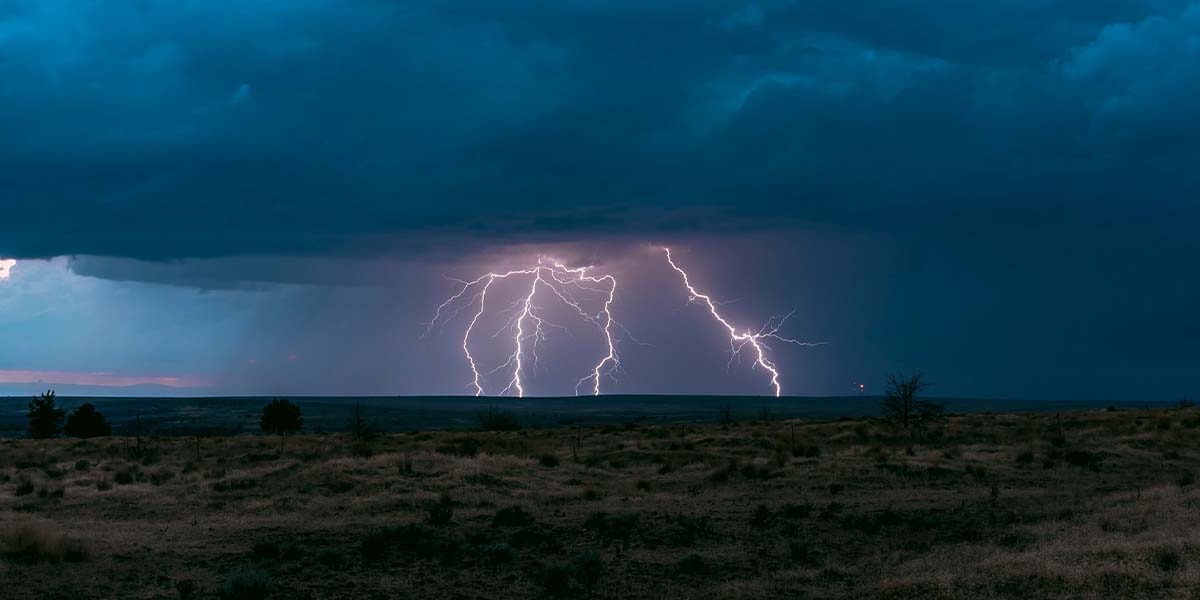 Lightning bolt
